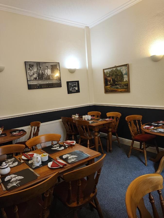 Y Garth Guesthouse Bangor  Exterior photo
